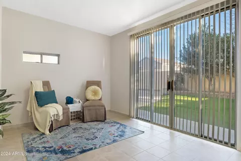 Living - 10433 E Olla Ave, Mesa, AZ 85212 photo 7 of 9