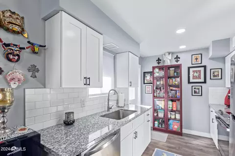 2015 E Southern Ave #7, Tempe, AZ 85282