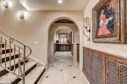 Entry Way - 41 Biltmore Est, Phoenix, AZ 85016 photo 4 of 8