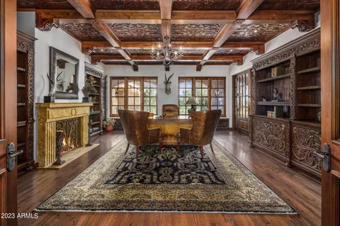 Dining - 41 Biltmore Est, Phoenix, AZ 85016 photo 6 of 7