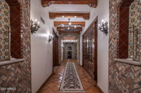 Entry Way - 41 Biltmore Est, Phoenix, AZ 85016 photo 7 of 8