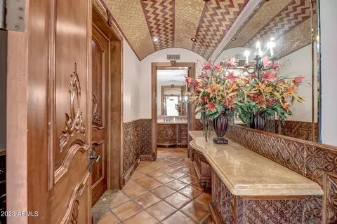 Entry Way - 41 Biltmore Est, Phoenix, AZ 85016 photo 2 of 8