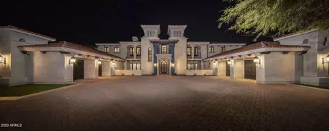 41 Biltmore Est, Phoenix, AZ 85016