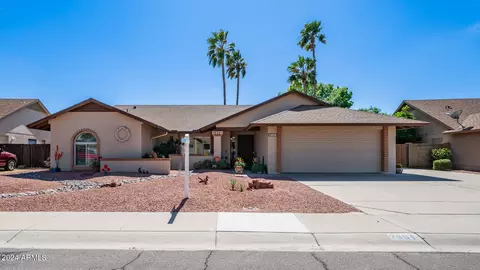 7601 W Dahlia Dr, Peoria, AZ 85381