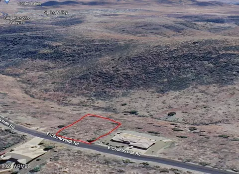 15385 E Countryside Rd #300, Mayer, AZ 86333