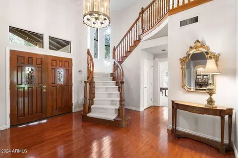 Entry Way - 6748 N Central Ave, Phoenix, AZ 85012 photo 1 of 1