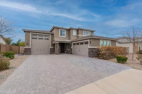 24136 Rooster Rd, Florence, AZ 85132