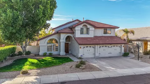 5519 W Irma Ln, Glendale, AZ 85308