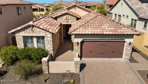 8732 E Jacaranda St, Mesa, AZ 85207