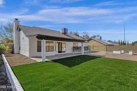 Exterior - 1232 E Taro Ln, Phoenix, AZ 85024 photo 10 of 14