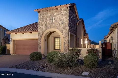 8506 E Indigo St, Mesa, AZ 85207