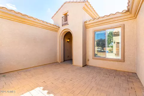 3149 E Tonto Dr, Gilbert, AZ 85298 photo 2