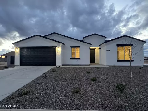 14160 S Capistrano Rd, Arizona City, AZ 85123