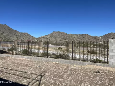 21326 W Roanoke Ave, Buckeye, AZ 85396