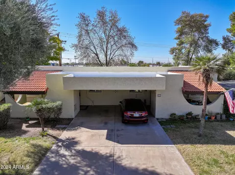 131 N Higley Rd #12, Mesa, AZ 85205