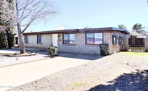 1984 Santa Rita Dr, Sierra Vista, AZ 85635