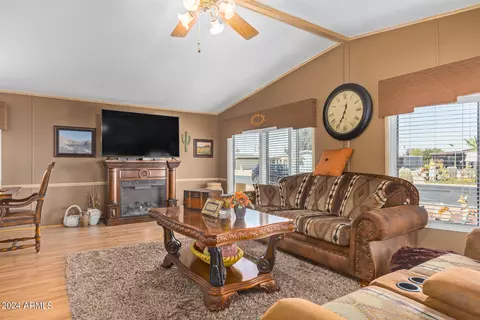 9675 E Sunland Ave, Mesa, AZ 85208 photo 5