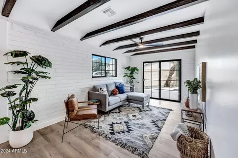 Living - 326 W Montecito Ave, Phoenix, AZ 85013 photo 1 of 3