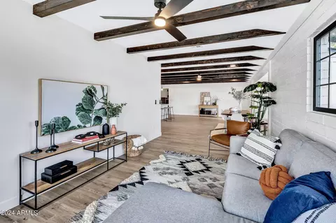 Living - 326 W Montecito Ave, Phoenix, AZ 85013 photo 3 of 3
