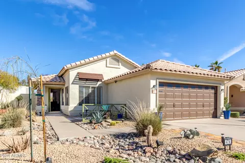 4714 E Goldfinch Gate Ln, Phoenix, AZ 85044 photo 2
