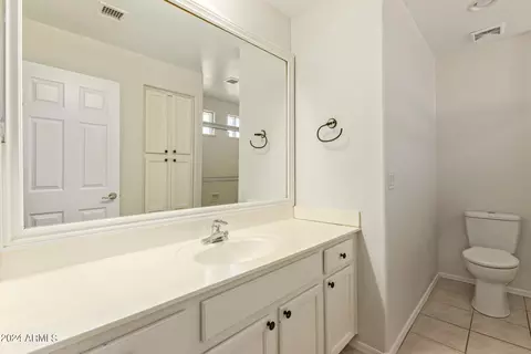 Bath - 4827 E Thunderbird Dr, Chandler, AZ 85249 photo 4 of 4