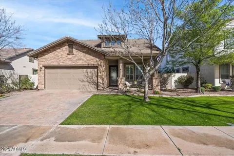 3518 E Amber Ln, Gilbert, AZ 85296