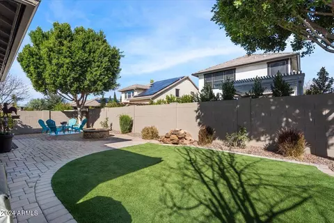 3518 E Amber Ln, Gilbert, AZ 85296 photo 5