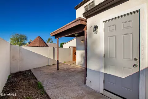 1141 E Kaler Dr, Phoenix, AZ 85020 photo 21