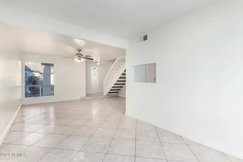 1141 E Kaler Dr, Phoenix, AZ 85020 photo 7