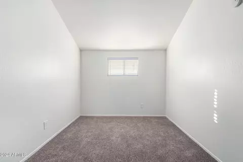 1141 E Kaler Dr, Phoenix, AZ 85020 photo 13