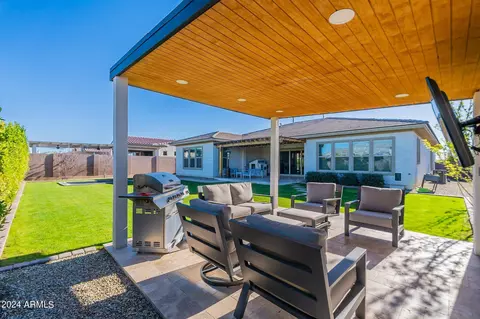 Exterior - 5414 S 106th Pl, Mesa, AZ 85212 photo 8 of 14