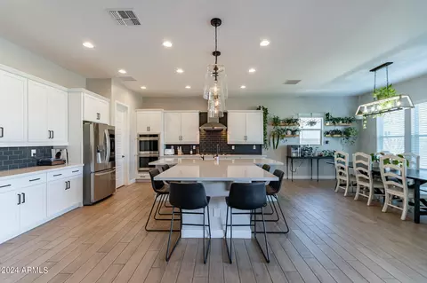 Kitchen - 5414 S 106th Pl, Mesa, AZ 85212 photo 5 of 5