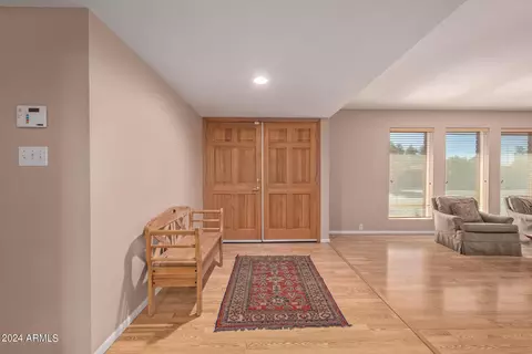 2072 E Riviera Dr, Tempe, AZ 85282 photo 8