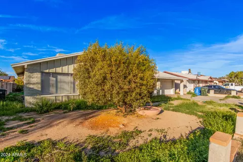 8832 W Devonshire Ave, Phoenix, AZ 85037 photo 3