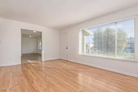 8832 W Devonshire Ave, Phoenix, AZ 85037 photo 5