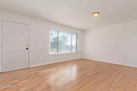 8832 W Devonshire Ave, Phoenix, AZ 85037 photo 6