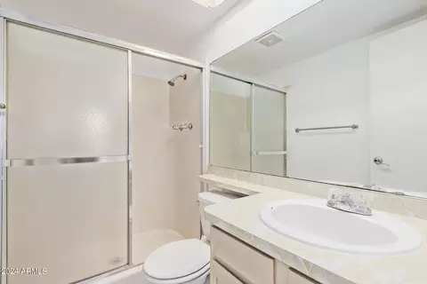 8832 W Devonshire Ave, Phoenix, AZ 85037 photo 17