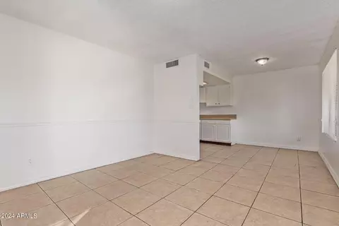 8832 W Devonshire Ave, Phoenix, AZ 85037 photo 7