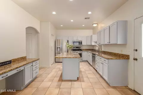 Kitchen - 1227 E Colony Dr, Benson, AZ 85602 photo 2 of 3