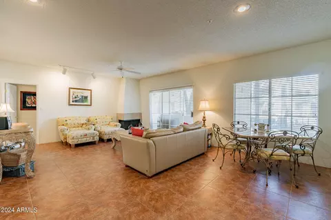 11333 N 92nd St #1048, Scottsdale, AZ 85260