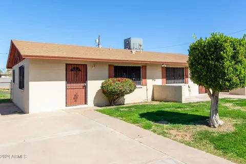 Exterior - 2534 E Mobile Ln, Phoenix, AZ 85040 photo 6 of 12