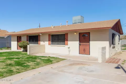Exterior - 2534 E Mobile Ln, Phoenix, AZ 85040 photo 4 of 12