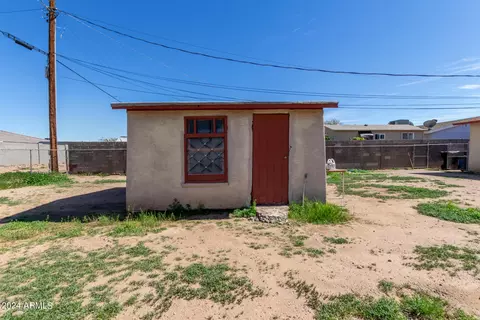Exterior - 2534 E Mobile Ln, Phoenix, AZ 85040 photo 12 of 12