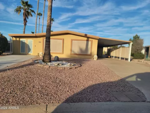 8950 E Utah Ave, Sun Lakes, AZ 85248