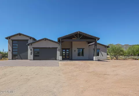 5548 E Seven Palms Dr, Cave Creek, AZ 85331
