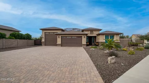 23868 N 170th Ct, Surprise, AZ 85387