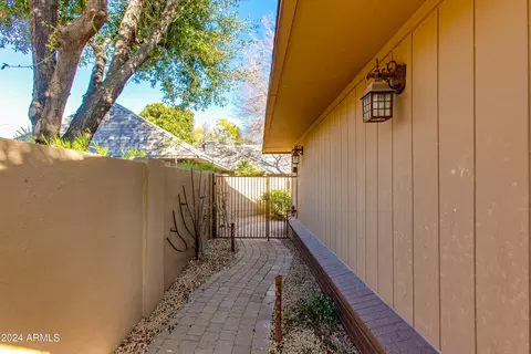 2044 E Pasadena Ave, Phoenix, AZ 85016 photo 3
