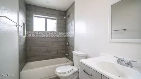 4738 N 50th Dr, Phoenix, AZ 85031 photo 19