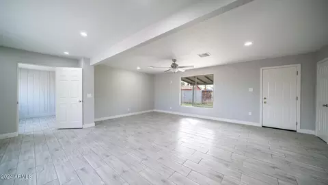 4738 N 50th Dr, Phoenix, AZ 85031 photo 7