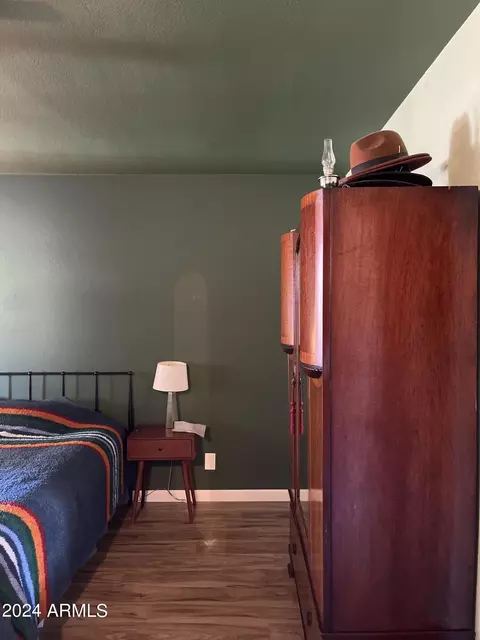 Bedroom - 1966 E Del Sur Dr, Tempe, AZ 85283 photo 2 of 12